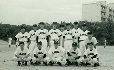 Founding president Etsuo Eguchi (center) was an active participant in the company club.